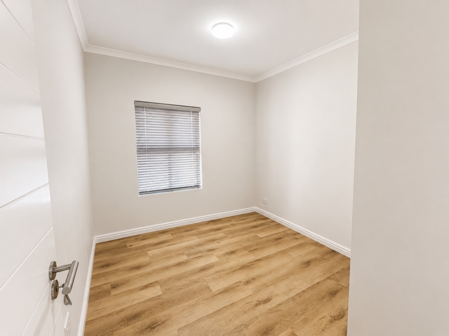 4 Bedroom Property for Sale in Sandown Western Cape